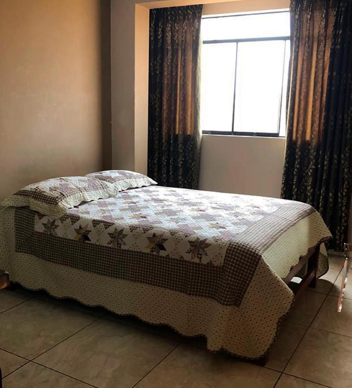 Hospedaje Luna Llena San Vicente de Canete Ngoại thất bức ảnh